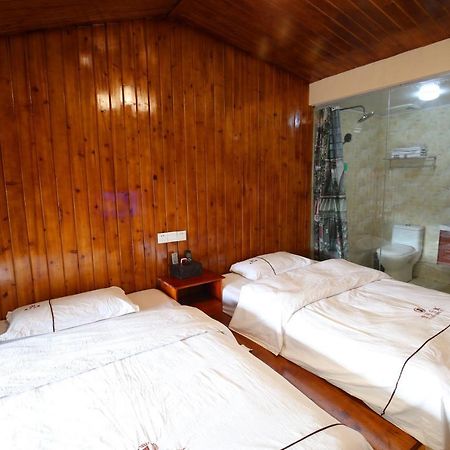 Fenghuang 1St Apartment Dış mekan fotoğraf