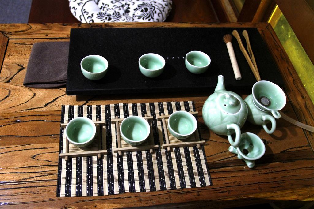 Fenghuang 1St Apartment Dış mekan fotoğraf