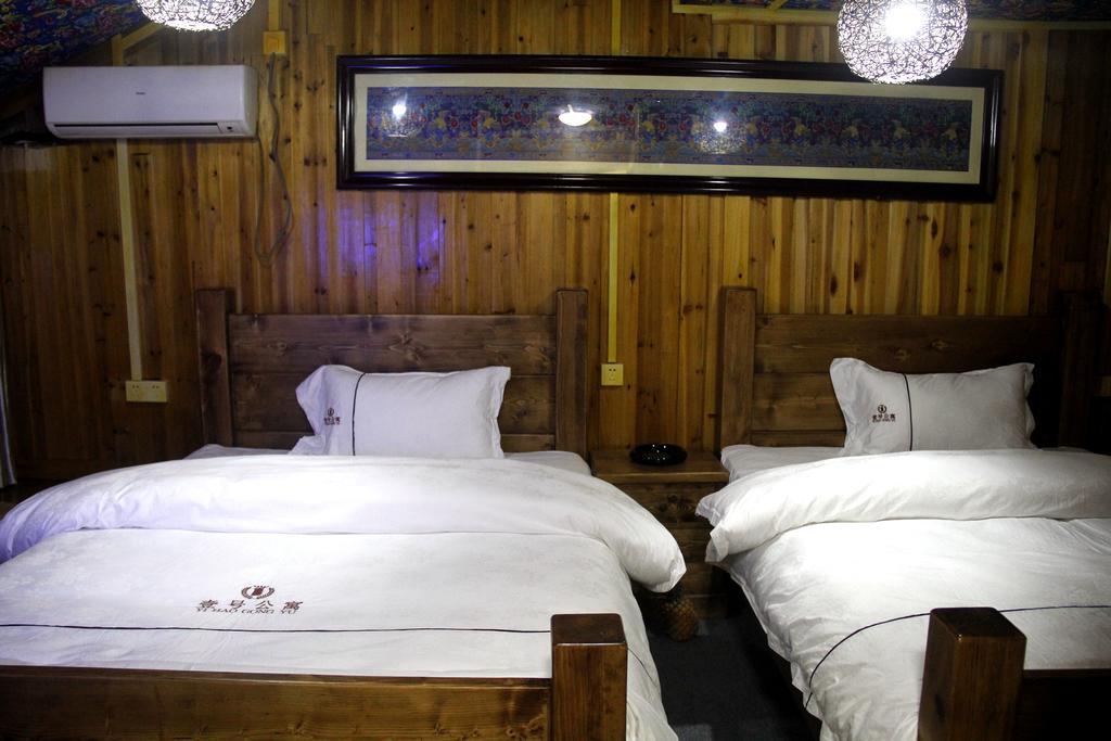 Fenghuang 1St Apartment Dış mekan fotoğraf