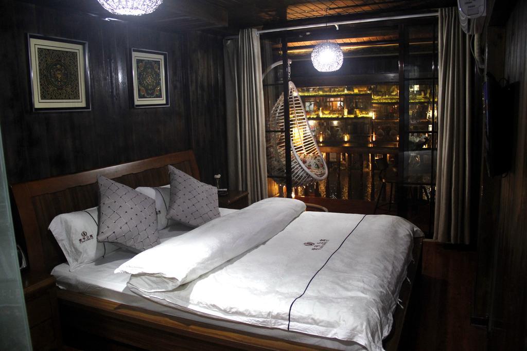 Fenghuang 1St Apartment Dış mekan fotoğraf