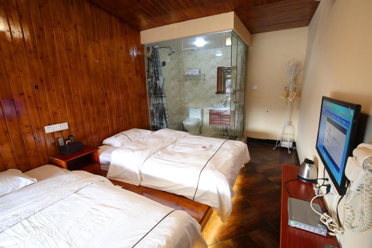 Fenghuang 1St Apartment Dış mekan fotoğraf