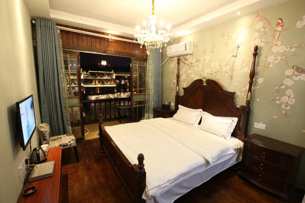Fenghuang 1St Apartment Dış mekan fotoğraf